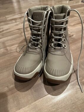 Sperry Taupe Leather Lace-Up Acadia Boot